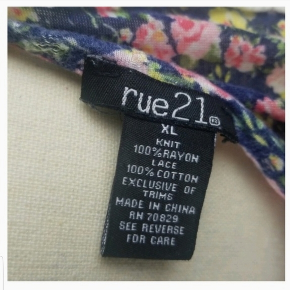 Rue21 | Floral Print Crochet Knit Racerback Top - Picture 5 of 6